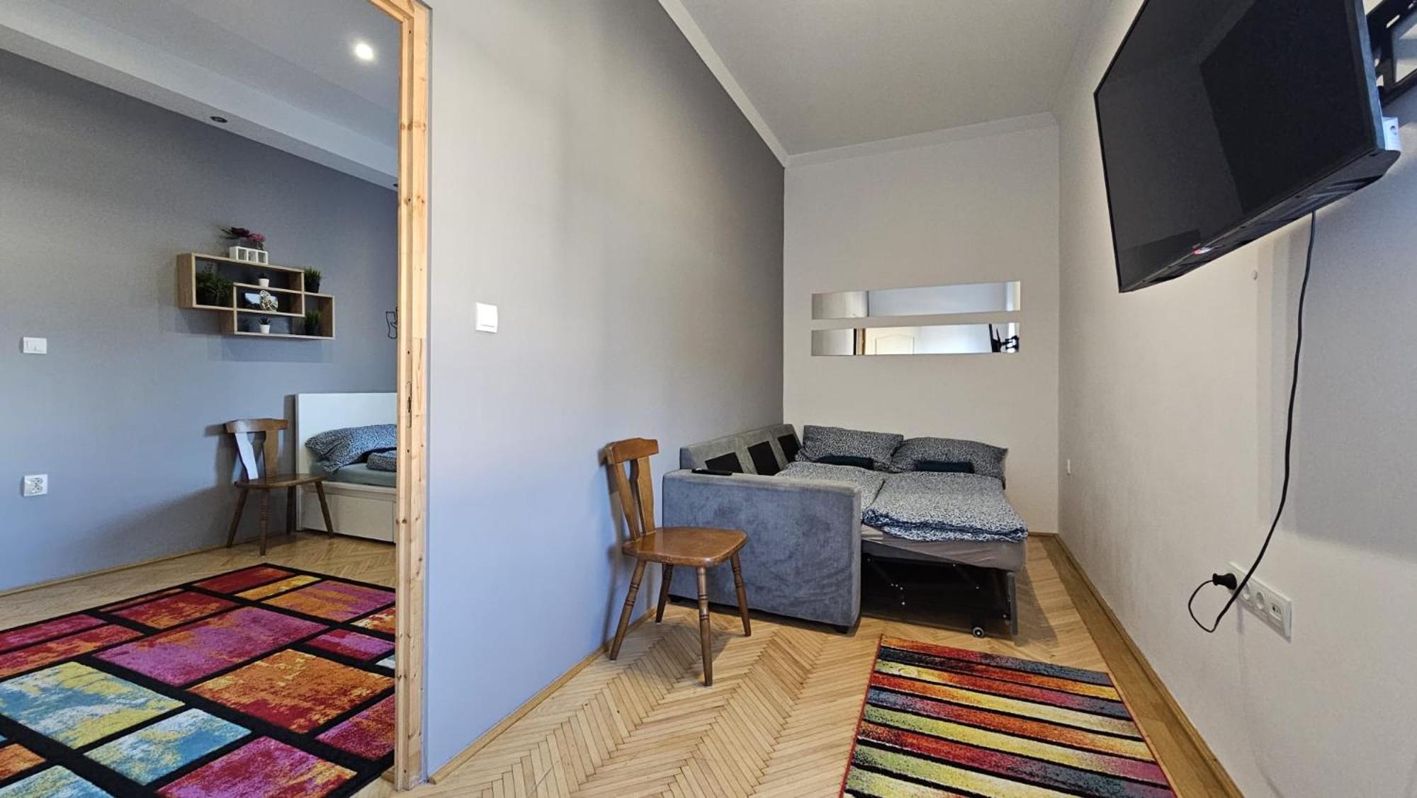 Lovely Central Apartment With Free Parking, Koezponthoz Koezeli 3 Szobas Lakas Ráb Exteriér fotografie